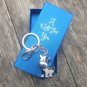 Cow cute keychain keyring boxed gift